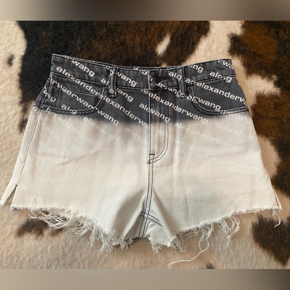 Alexander Wang Bite high rise shorts - Picture 1 of 4